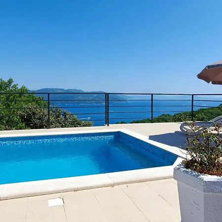 Butterfly 2 - Opatija By Guide Apartman Brseč
