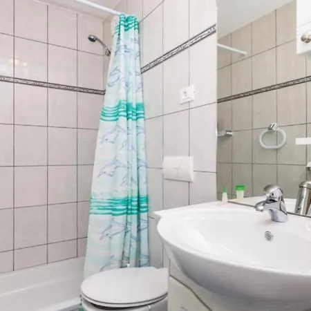 Apartman Butterfly 2 - Opatija By Guide *